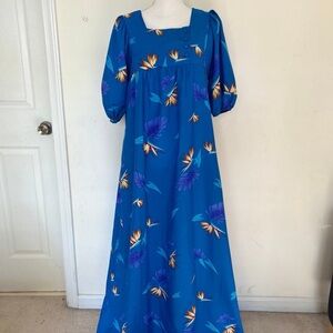 Vintage Hilo Hattie Hawaiian Maxi Dress